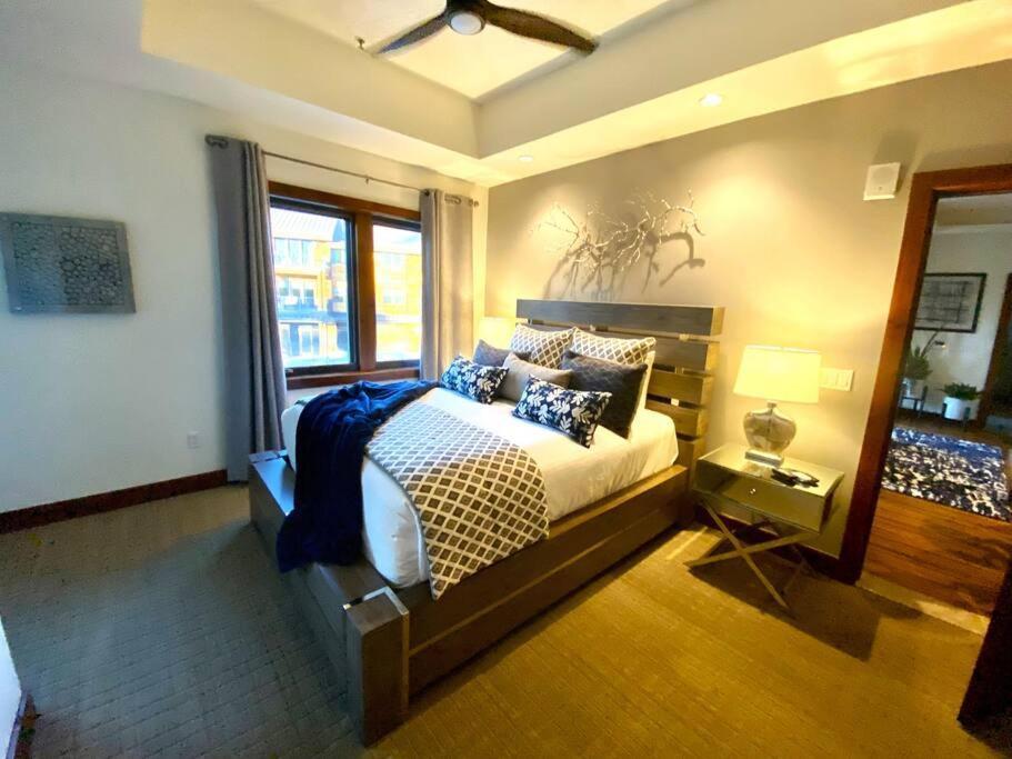 סאות' לייק טאהו Ski In/Out - Zalanta - Great Location- 2 Hot Tubs - Heated Pool מראה חיצוני תמונה